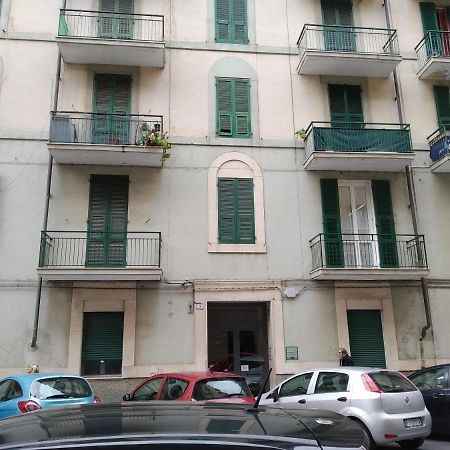 Il Filo Di Jordi Apartment Savona Ngoại thất bức ảnh