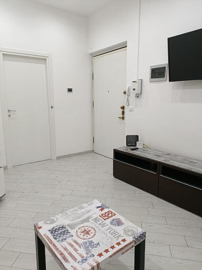 Il Filo Di Jordi Apartment Savona Ngoại thất bức ảnh